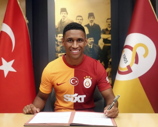 Yıldız isim ilgili bomba gelişme! Sonunda olacaktı zaten: Galatasaray'ın başı fena halde dertte...