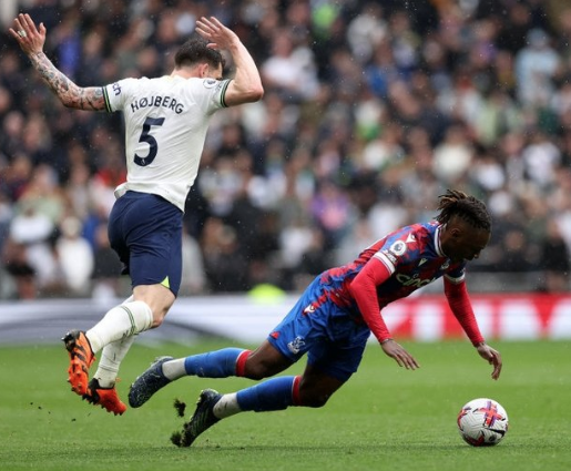 Foto - Yıldız isme dev teklif! Galatasaray'dan yine bomba transfer harekatı...