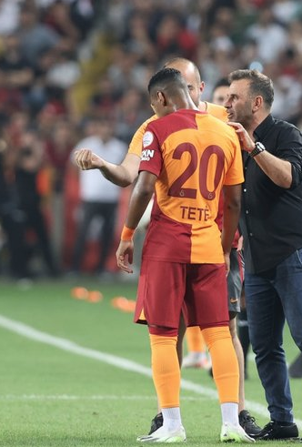Foto - Yıldız isme dev teklif! Galatasaray'dan yine bomba transfer harekatı...