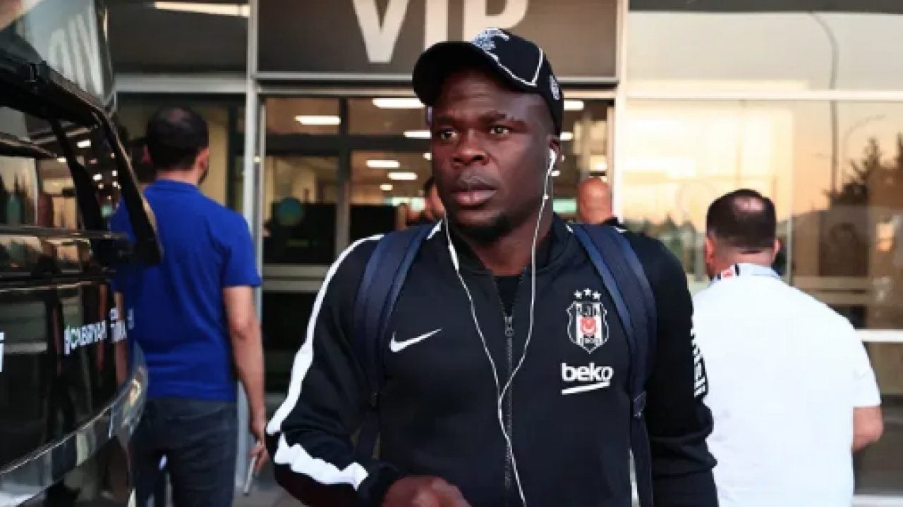 Foto - Yıldız ismin menajerinden Beşiktaş'a çarpıcı mesaj! Türk futbol tarihinde bir ilk mi?