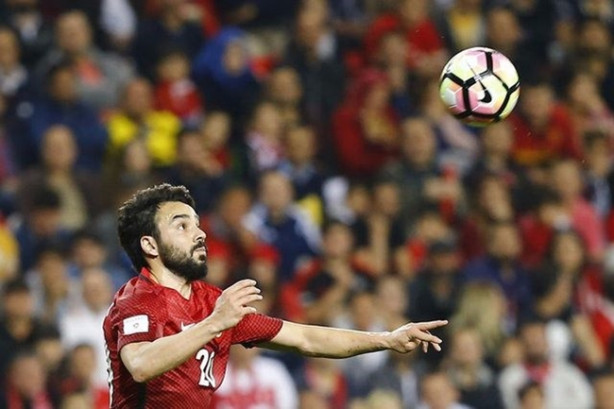 Yıldız Türk futbolcuların bonservis bedelleri