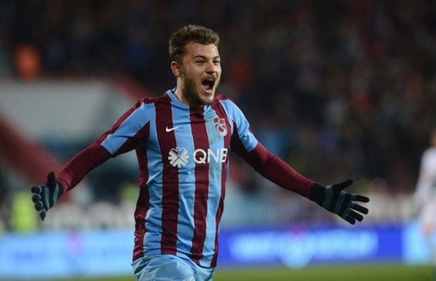 Foto - Yıldız Türk futbolcuların bonservis bedelleri