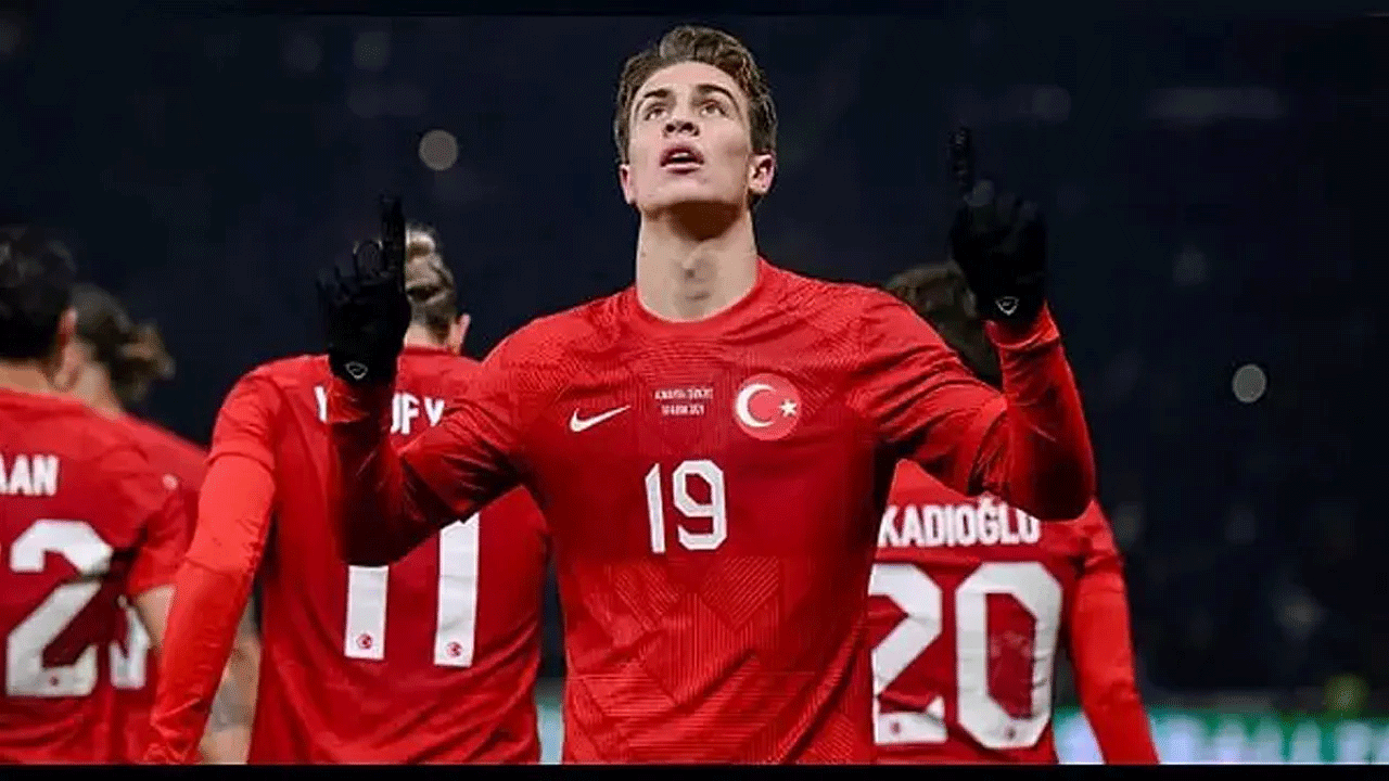 Foto - Yıldızların arasına ismini yazdırdı! Yılın futbolcusu ödülüne Türk aday