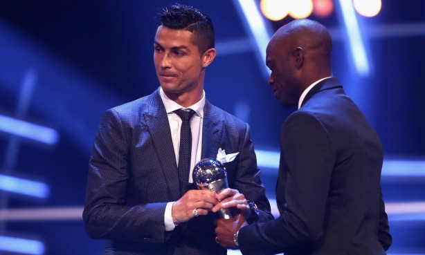 Foto - Yılın futbolcusu belli oldu