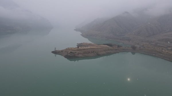 Foto - Yılın ilk kar yağışı nefes kesti!