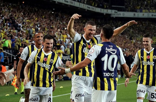 Foto - Yılın son bombası patlıyor! Fenerbahçe'den Galatasaray'a dev transfer çalımı