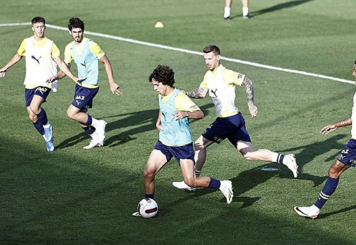 Foto - Yılın son bombası patlıyor! Fenerbahçe'den Galatasaray'a dev transfer çalımı