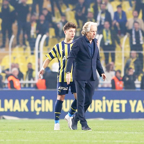 Foto - Yılın transferi için sürpriz hamle başlıyor... Jesus dizlerini dövecek!