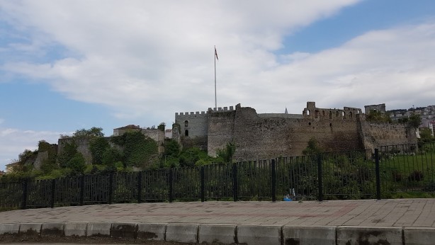Foto - Yıllara meydan okuyan bir yapı: Trabzon Kalesi