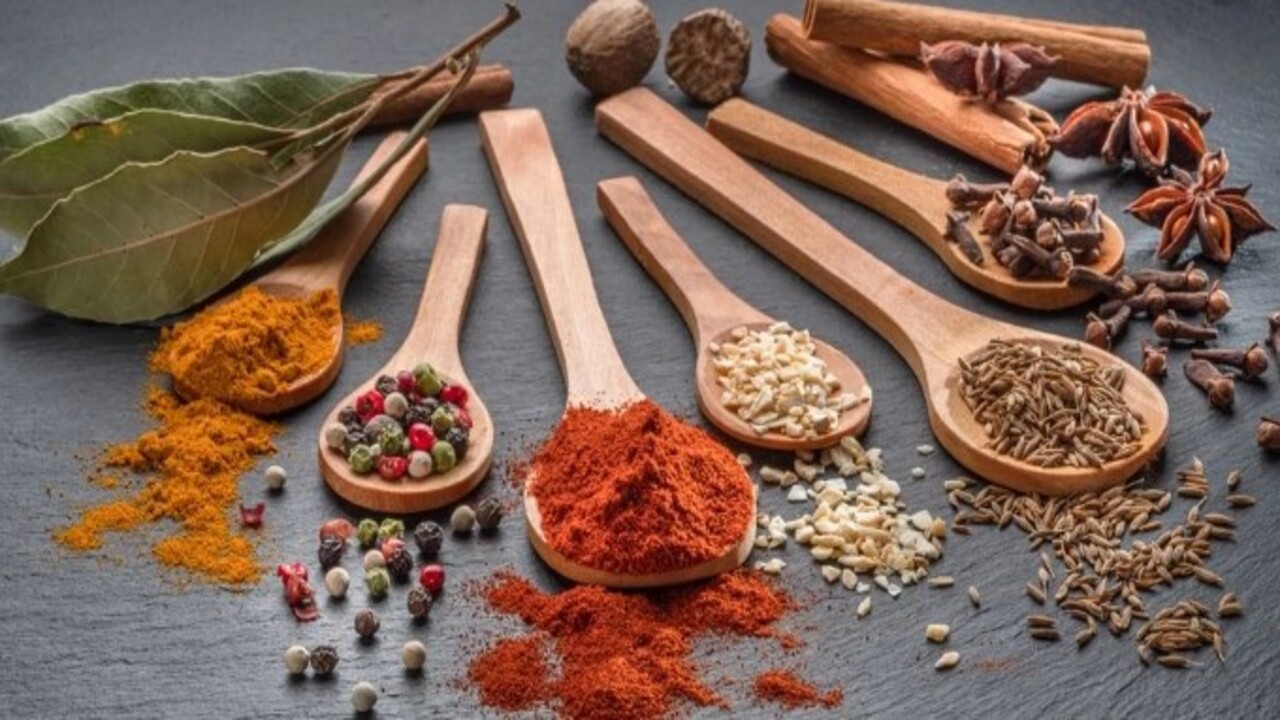 Foto - Yıllarca kandırılmışız! İşte baharatları sahtesinden ayırmanın kolay yolu