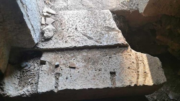 Foto - Yıllarca türbe sanılan yer bakın ne çıktı