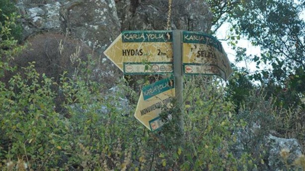 Foto - Yıllarca türbe sanılan yer bakın ne çıktı