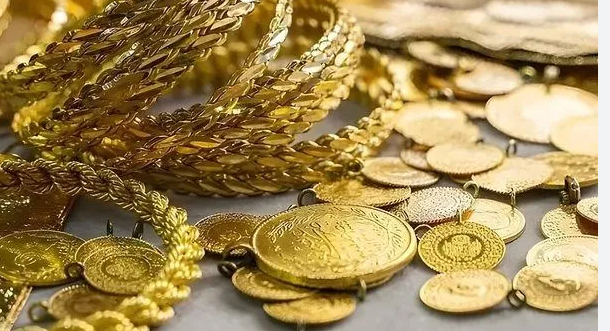 Yıllarca yastık altı birikimi yapanlar dikkat! Kuyumcular artık geri almayacaklarını duyurdular! Bu altınlar elinizde patlamasın