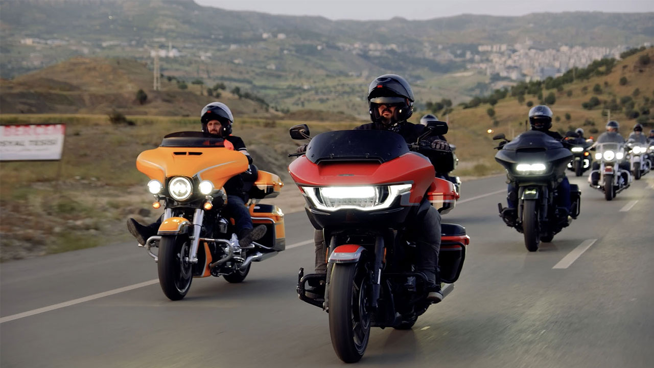 Yıllarca yurt dışına gitmek zorunda kaldılar! Terörün kol gezdiği yere bir de şimdi bakın