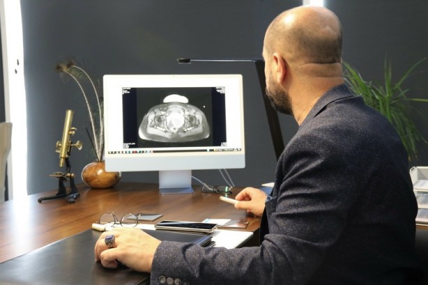 Foto - Yıllardır 'göbeğim var' sanıyordu! Doktora gidince acı gerçeği öğrendi