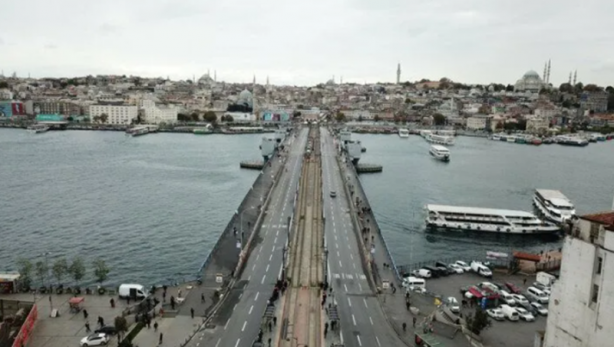 Foto - Yıllardır olmamıştı... İstanbul'da dikkat çeken görüntü! Vatandaşlar telefonlarına sarıldı