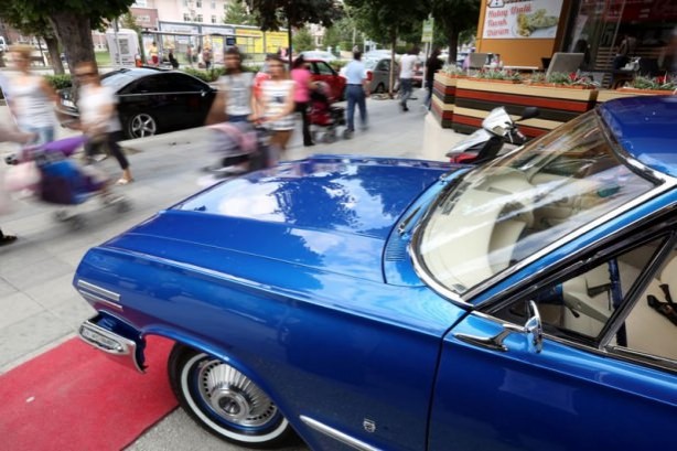 Foto - Yıllardır samanlıkta bekleyen Chevrolet'in son hali