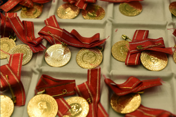 Foto - Yılların sarrafından altın için ezber bozan tahmin! Çok uzak değil, o tarihte altın 4100 lira olacak