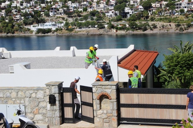 Foto - Yılmaz Özdil'den 'kaçak villa'ya akılalmaz savunma! Resmen alay etti