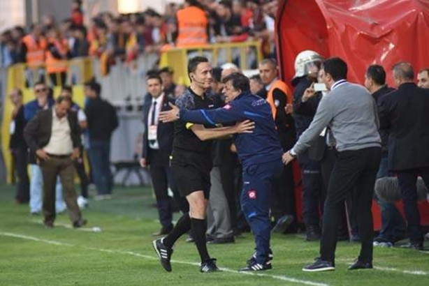 Foto - Yılmaz Vural adeta şov yaptı! 