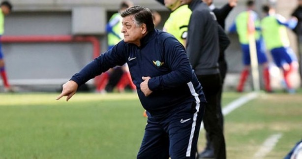Foto - Yılmaz Vural maçların başlaması için öngörülen tarihi açıkladı