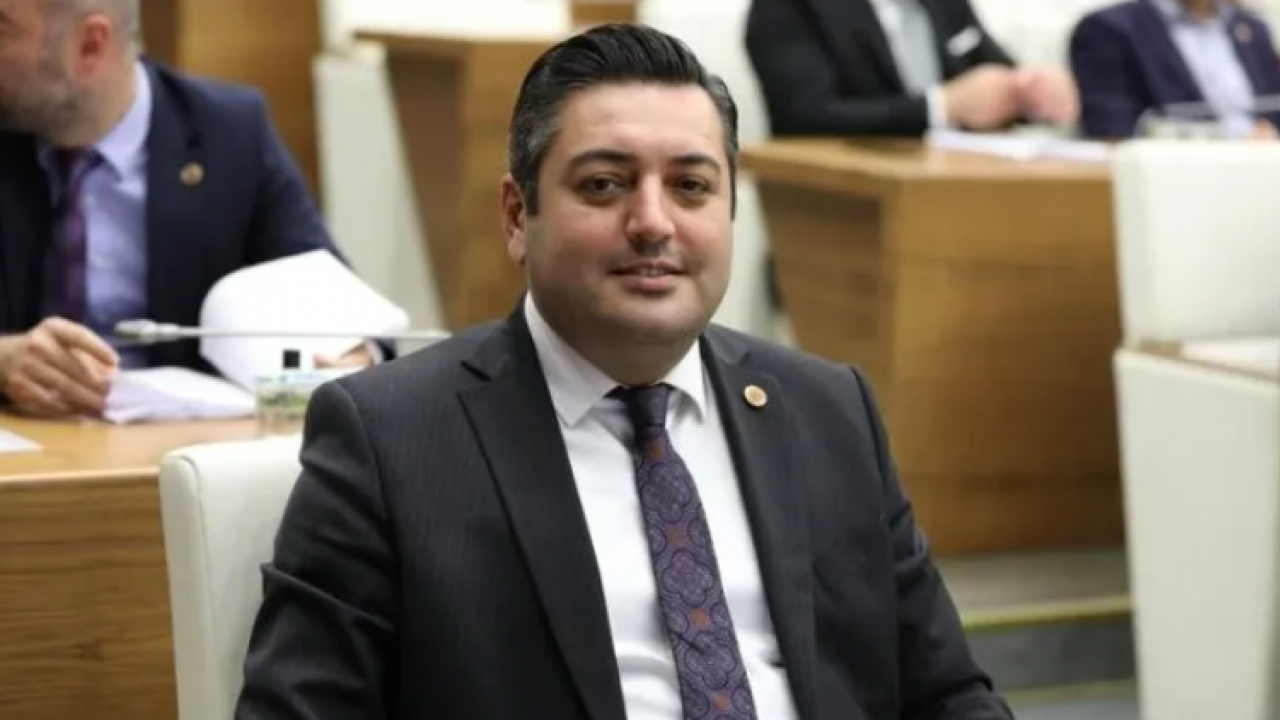 Foto - Yine Beykoz yine gözaltı! CHP'li Meclis üyesi Burak Korkmaz gözaltına alındı