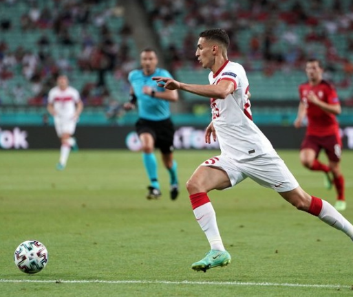 Foto - Yine bir FB-GS çekişmesi... Galatasaray'dan Fenerbahçe'ye jeneriklik gol!