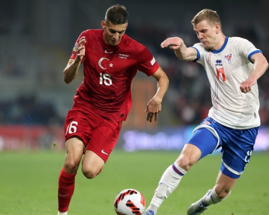 Foto - Yine bir FB-GS çekişmesi... Galatasaray'dan Fenerbahçe'ye jeneriklik gol!