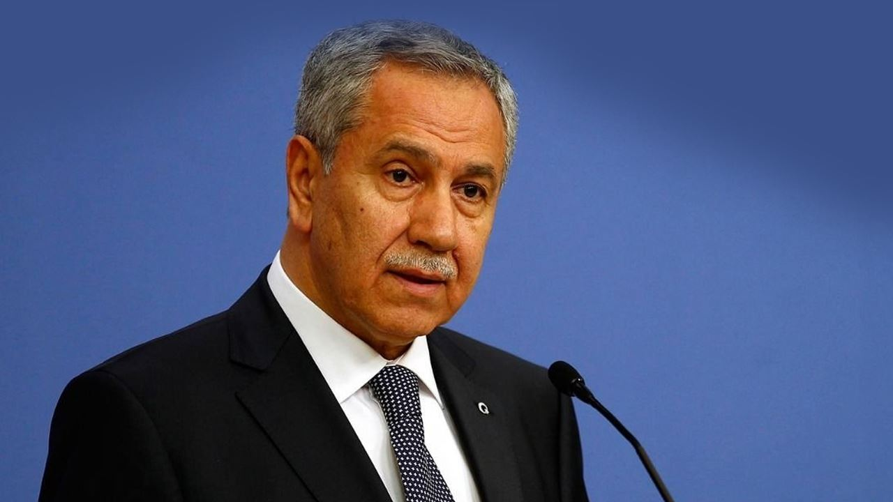 Foto - Yine çamur atacak bir şeyler buldu... Arınç'ın Öcalan yorumu pes dedirtti!