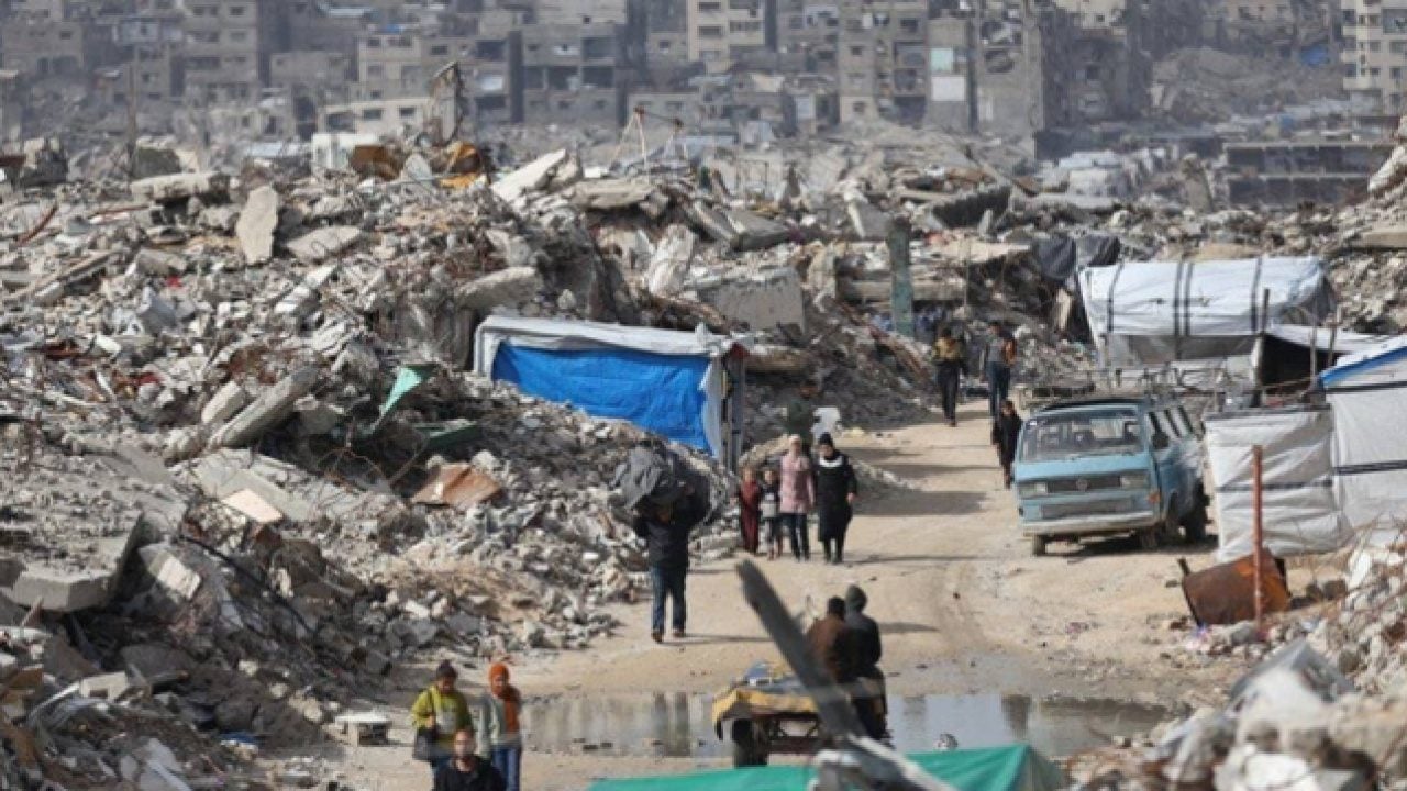 Foto - Yıpranmış çadırlar, yaklaşan kış… 300 bin aile Gazze'de donma tehlikesi yaşıyor
