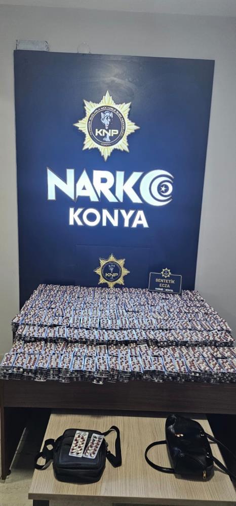 Foto - Yırtın gitsin diplomasını! Avukata bak bir de yediği haltlara bak