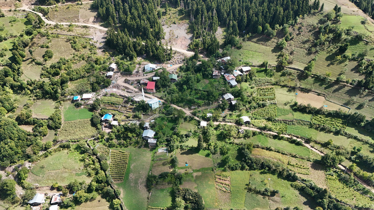 Foto - Yiyecekleri bu yöntemle saklıyorlar! Artvin’de asırlık ‘doğal buzdolabı