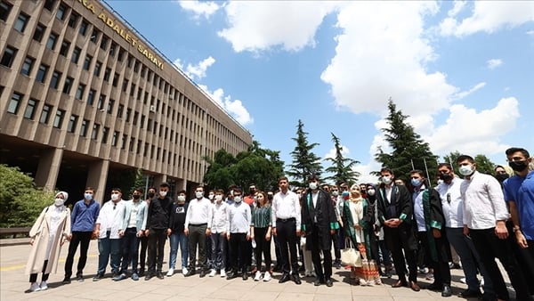 Foto - YKS sınavına giren milyonlarca öğrenciden Kemal Kılıçdaroğlu'na 1 TL'lik manevi tazminat davası!
