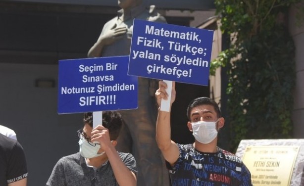 Foto - YKS sınavına giren milyonlarca öğrenciden Kemal Kılıçdaroğlu'na 1 TL'lik manevi tazminat davası!