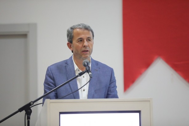 YKS'de ilk 1000'e girdiler! Bursa'da imam hatip öğrencileri ödüllendirildi