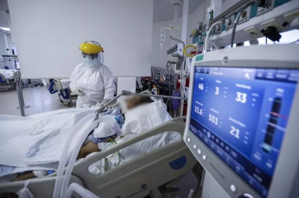 Foto - Yoğun bakımları yüzde 100 dolu olan hastaneden korkutan görüntüler