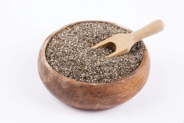 Foto - Yoğurdun içine bir kaşık atınca neler oluyor neler! Vücutta bayram ilan ediliyor