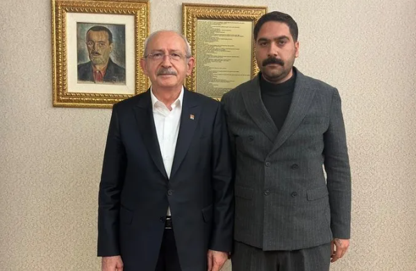 Foto - Yok artık! CHP’li isim, partideki vurgunu böyle anlattı: Gökdelen mi alıyorsunuz?
