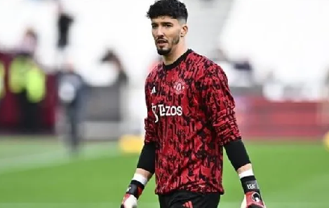 Foto - ‘Yok artık' dedirten gelişme! Altay Bayındır’dan öyle bir ters köşe geliyor ki… Süper Ligi sallayacak haber…