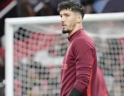 Foto - ‘Yok artık' dedirten gelişme! Altay Bayındır’dan öyle bir ters köşe geliyor ki… Süper Ligi sallayacak haber…