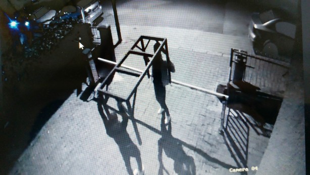 Foto - 'Yok artık' dedirten olay! Hırsızlar bakın ne çaldı