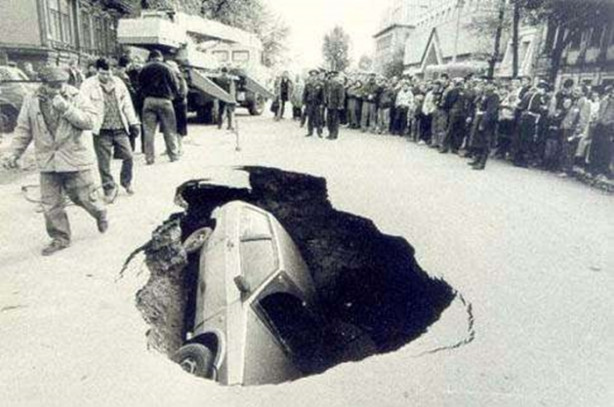 Foto - Yok artık diyeceksiniz! İşte en sıra dışı trafik kazaları...