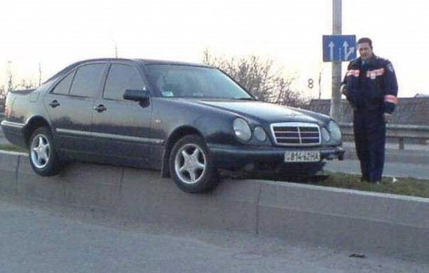 Foto - Yok artık diyeceksiniz! İşte en sıra dışı trafik kazaları...