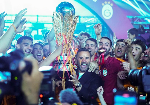 Foto - Yok artık: Öyle bir şey yapmış ki! Müthiş gelişme: Galatasaraylıları çıldırtacak transfer!