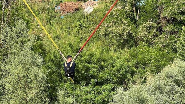 Foto - Yok böyle adrenalin! ‘İnsan sapanı’ değil sanki otomobil