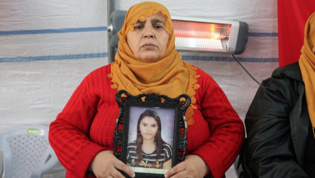 Foto - Yok böyle bir adalet! Kürt annelerin çocukları dağda ölürken Kürt savunucuların çocukları eğlencede