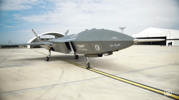 Foto - Yok böyle gelişme! 'Tehdit altındayız' deyip Türkiye'den Bayraktar Kızılelma'yı istediler