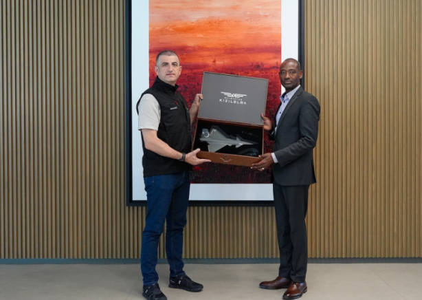 Foto - Yok böyle gelişme! 'Tehdit altındayız' deyip Türkiye'den Bayraktar Kızılelma'yı istediler