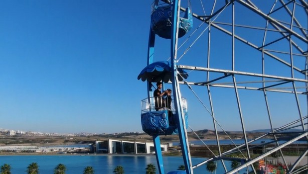 Foto - Yok böyle hizmet! Berber hava yolları iş başında