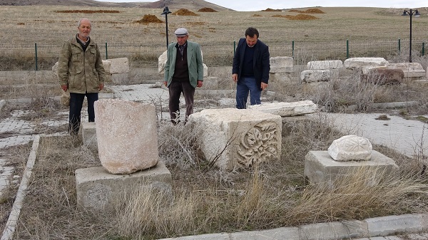 Foto - Yok böyle olay! Tarihi eserleri bakın nasıl kullanmışlar